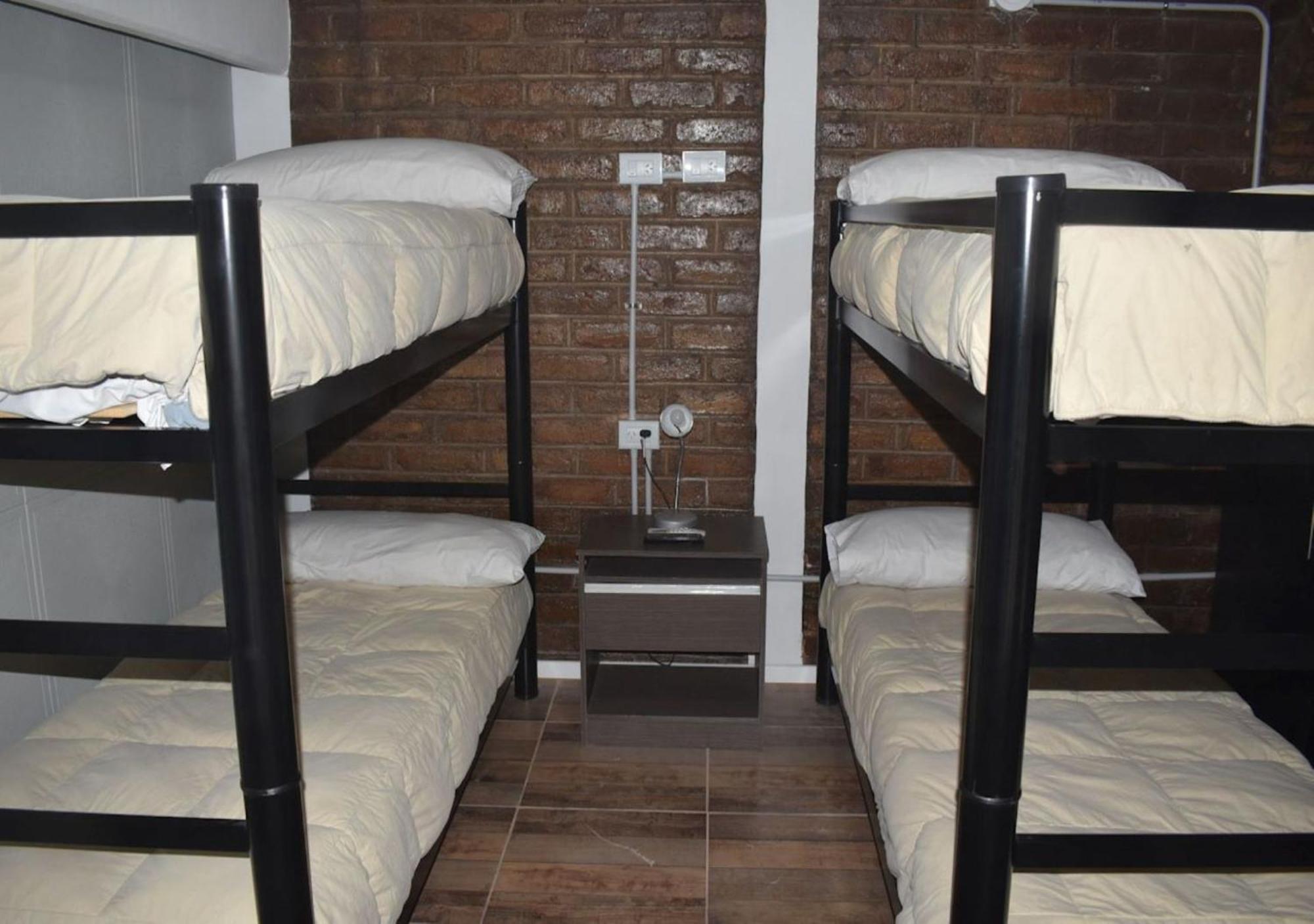 Dakar Hostel Мендоса Экстерьер фото