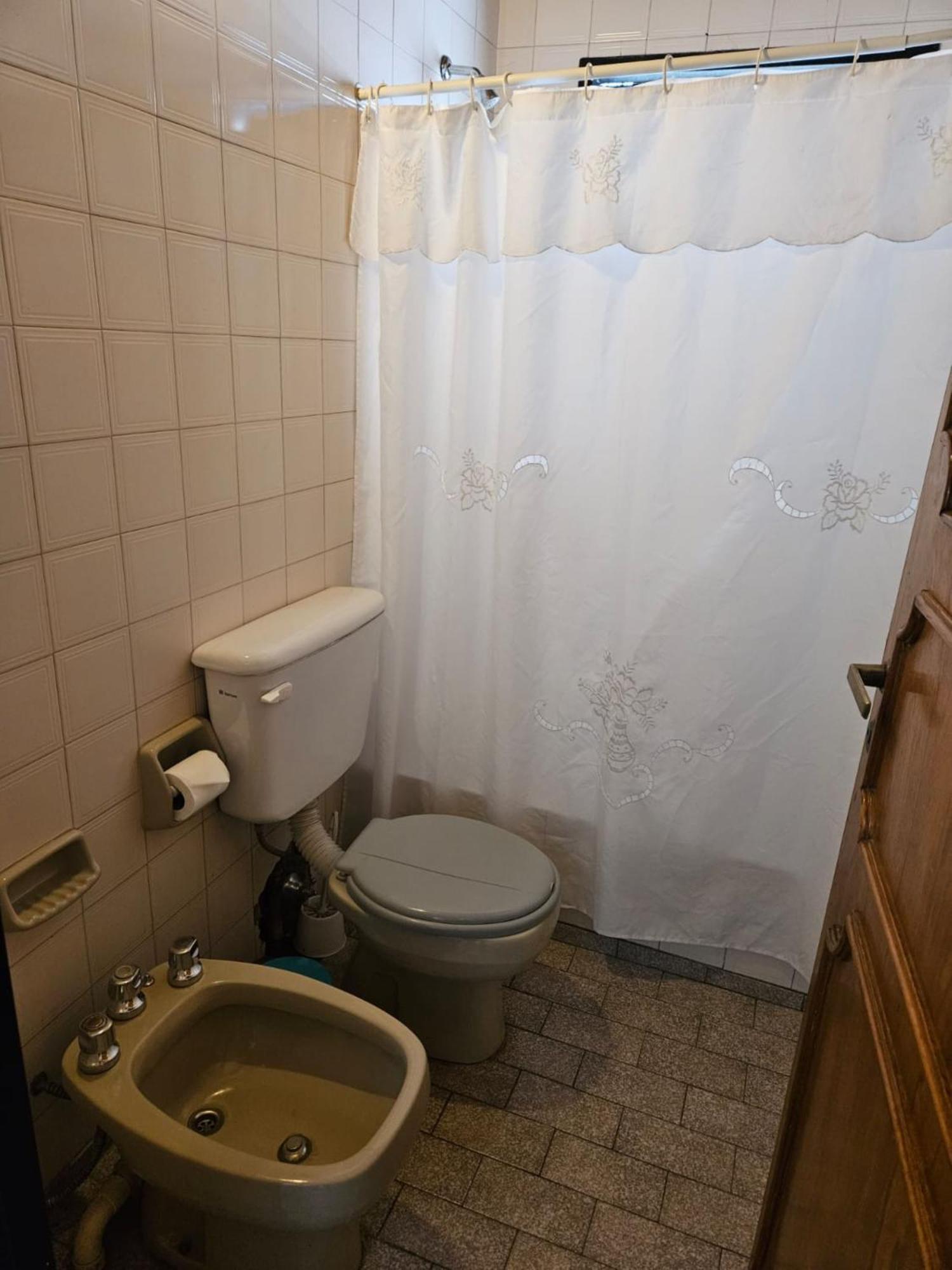 Dakar Hostel Мендоса Экстерьер фото