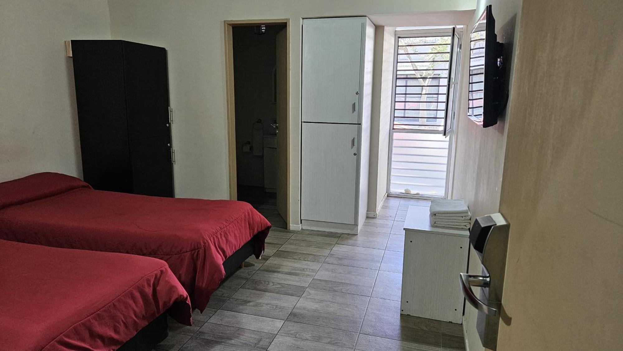 Dakar Hostel Мендоса Экстерьер фото